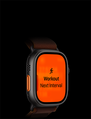 Apple Watch Ultra 4, titaanist korpus, must, jooksutreening, järgmine intervall, vasaku külje vaade, oranž Action-nupp, Alpine Loopi rihm