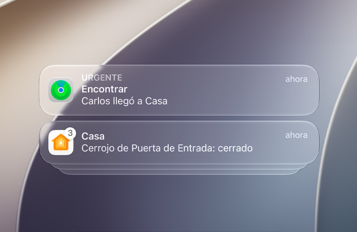 Pantalla bloqueada con notificaciones de las apps Encontrar y Casa.
