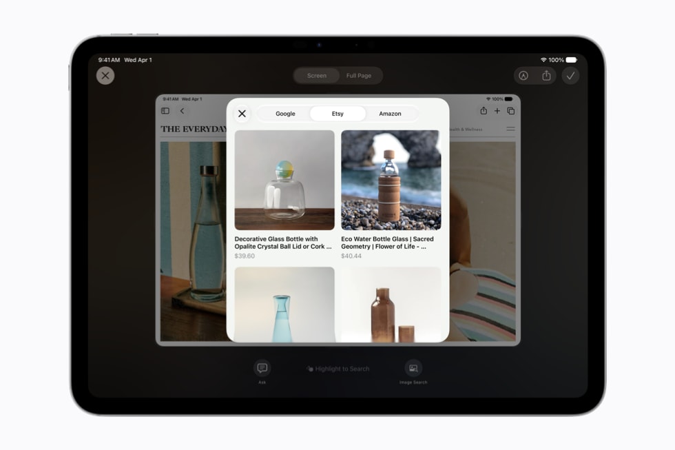 Un écran d’iPad montre les capacités multitâches de Siri avec plusieurs apps ouvertes, dont Photos et Safari.