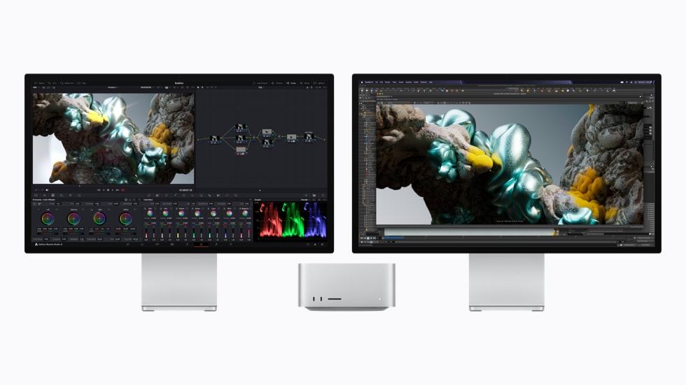 Mac Studio จำนวน 2 เครื่องที่แสดงการตัดต่อวิดีโอใน Blackmagic Design DaVinci Resolve Studio และ Maxon Redshift