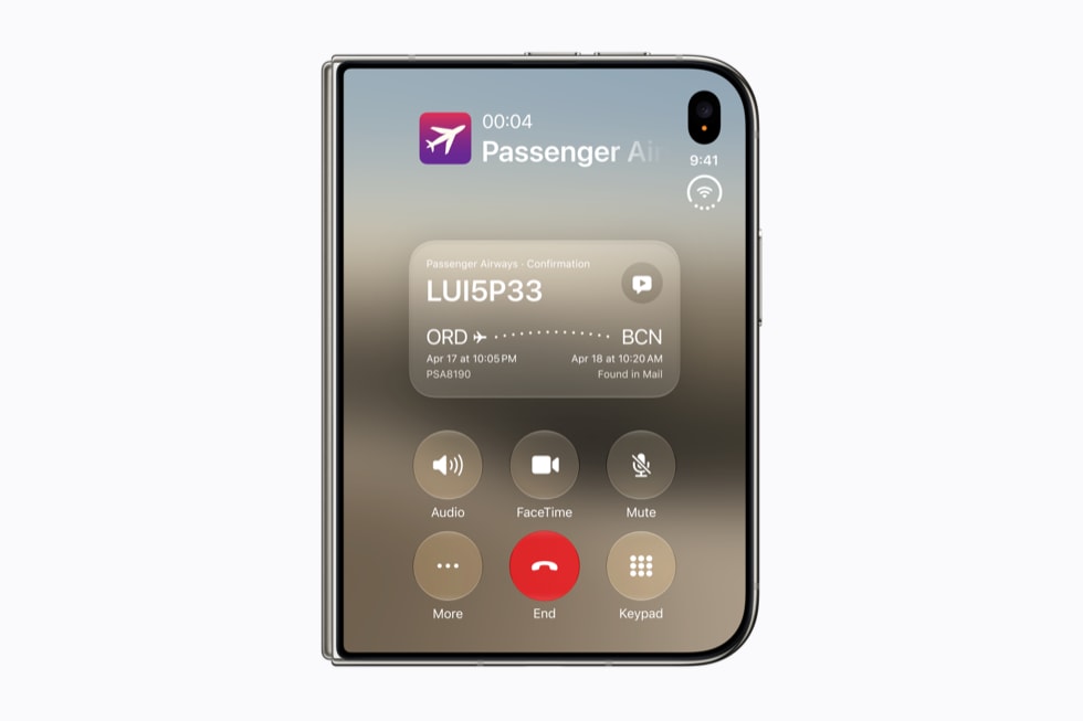 Sur iPhone Duo, un widget montre le contexte d’un appel téléphonique lié à un voyage en avion.