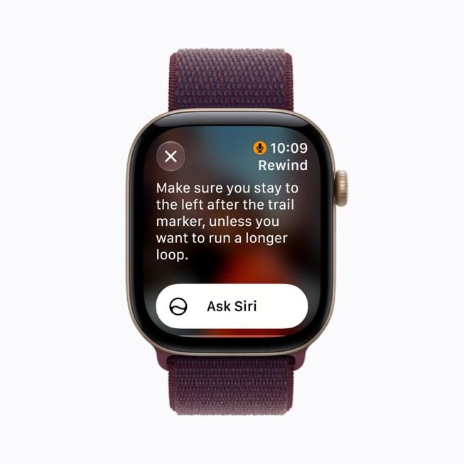Apple Watch Series 12 affichant la fonctionnalité Retour rapide en direct avec un message rappelant de rester à gauche après le panneau de sentier, à moins de vouloir faire une boucle plus longue.