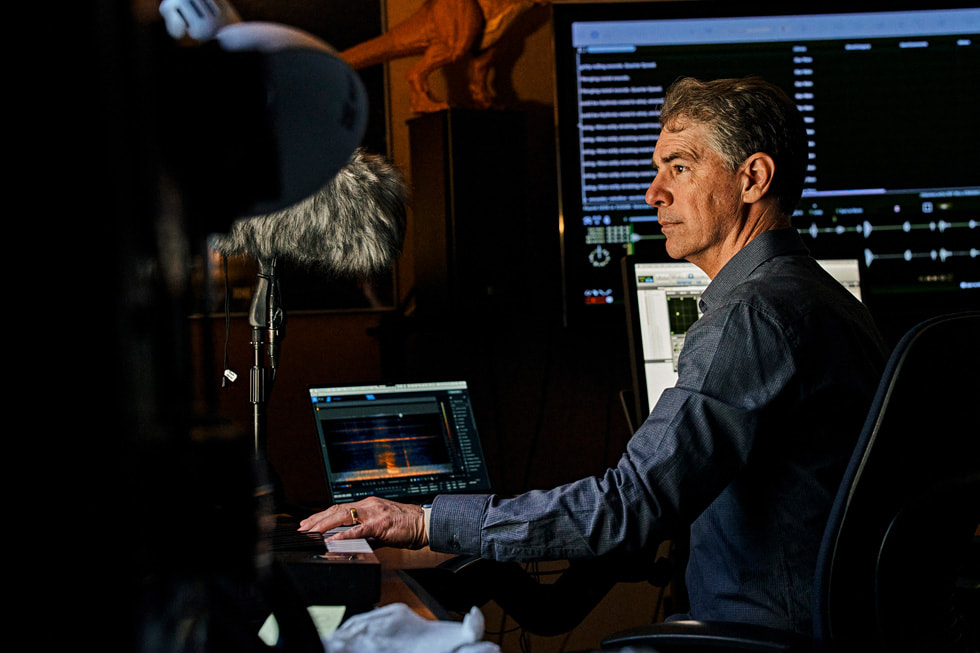 Al Nelson, leitender Tonmeister und Sounddesigner bei Skywalker Sound. 
 