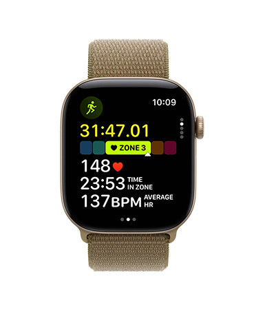 Apple Watch Series 11, caja de aluminio, color negro azabache pulido, entreno Correr abierto, frecuencia cardiaca en la zona 3, lateral derecho: Digital Crown, correa deportiva en color negro