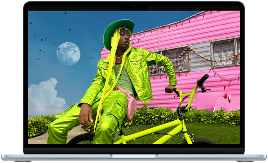 MacBook Air 13-inch, showcasing Liquid Retina display